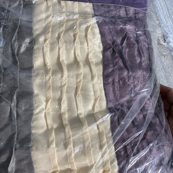 Lush Decor Mia Curtains Window Panel Set 2 Drapes Purple Grey New - Picture 4 of 4